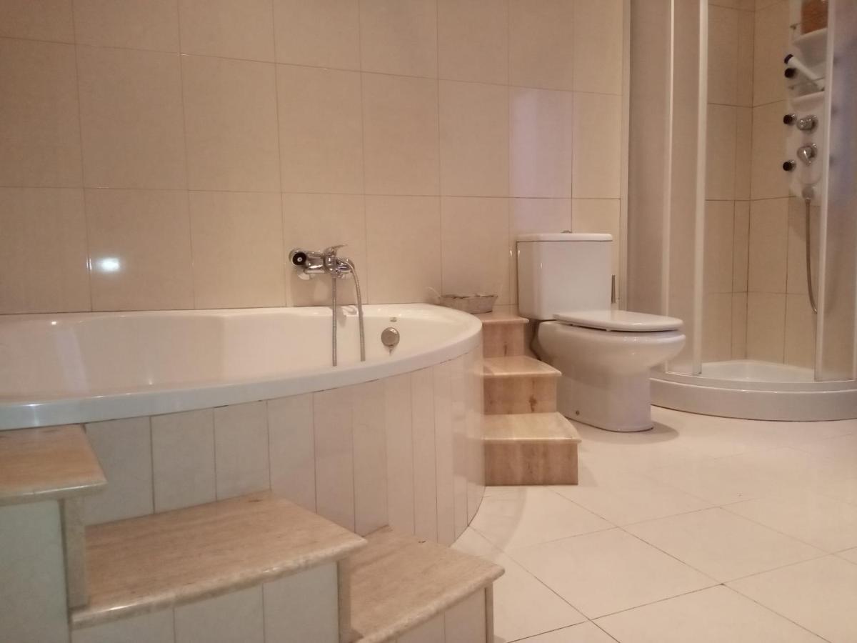 Вілла Casa Silvosa Tomino Екстер'єр фото